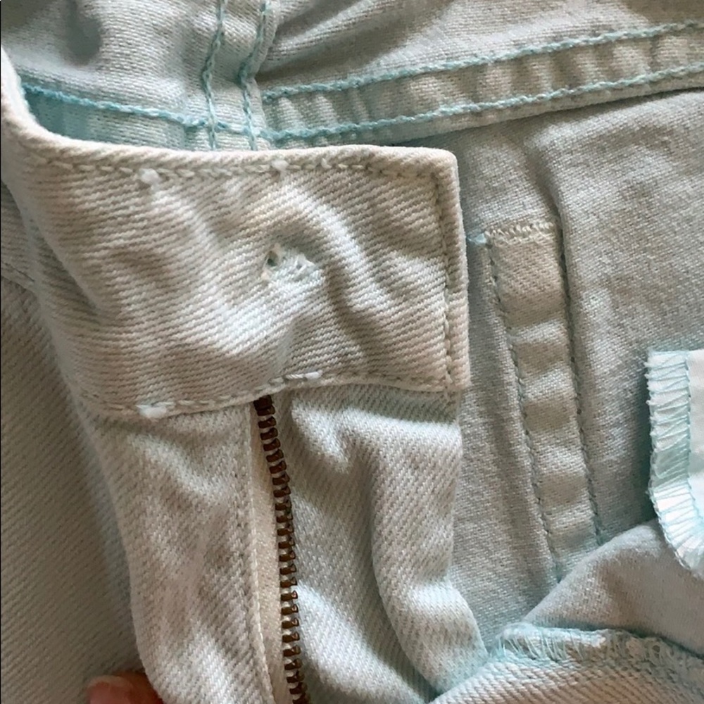Jeans - Picture 3 of 5